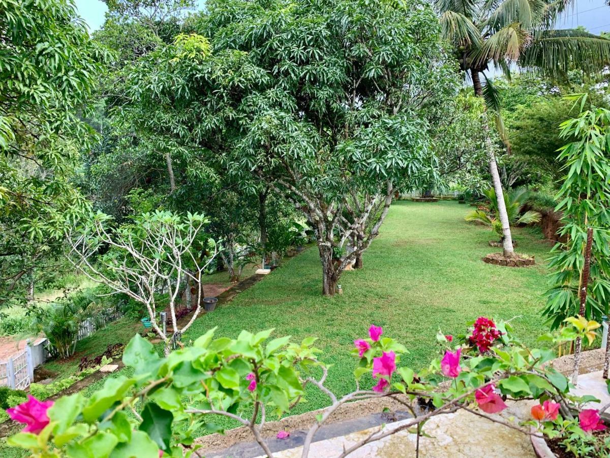 Amandari Holiday Villa Gelioya Exterior foto